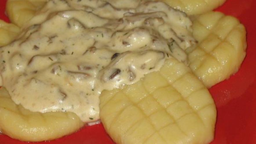 Рецепт картофельных ньокков с грибным соусом