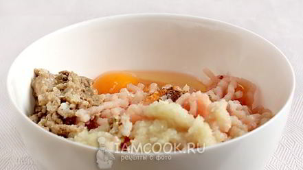 Рецепт котлет из куриного фарша с сыром на сковороде