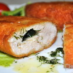 Рецепт Котлет по-киевски из куриного фарша