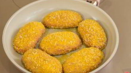 Рецепт котлет с сырной начинкой