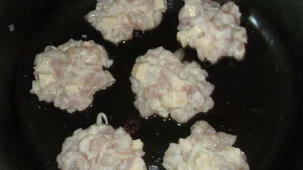 Рецепт куриных котлеток с сыром