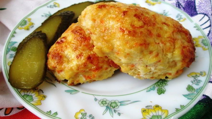 Рецепт куриных котлет под чесночным соусом