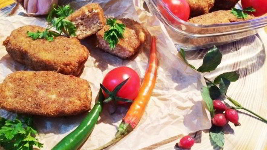 Рецепт куриных котлет с пармезаном