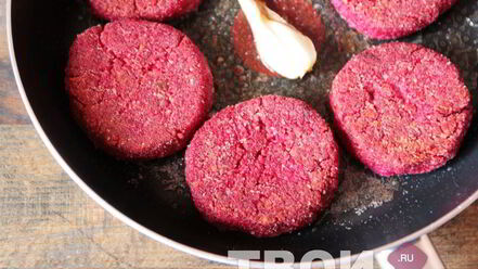 Рецепт свекольных котлет