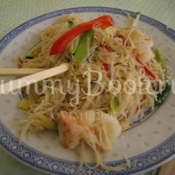 Рецепт Лапши рисовой с овощами и креветками