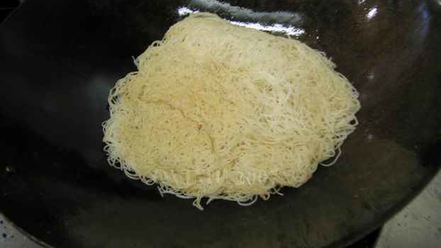 Рецепт лапши рисовой с овощами и креветками