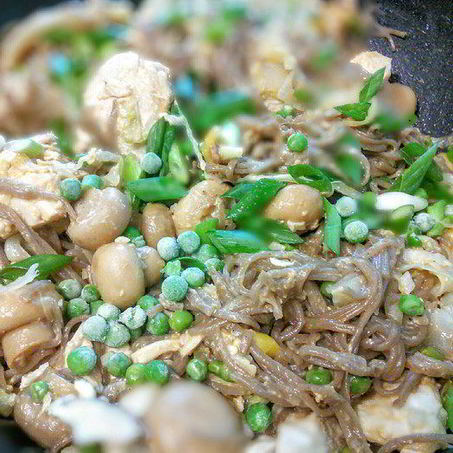 Рецепт Лапши с курицей и овощами