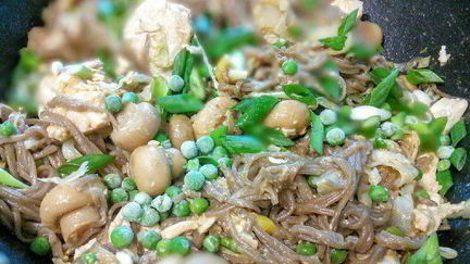 Рецепт Лапши с курицей и овощами