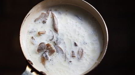 Рецепт лапши со сливочно-грибным соусом