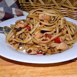 Рецепт Лапши Удон с курицей, грибами и овощами