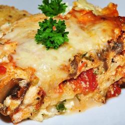 Рецепт Домашней мясной лазанья с соусом Бешамель