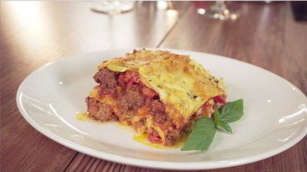 Рецепт лазаний с мясным соусом и томатами