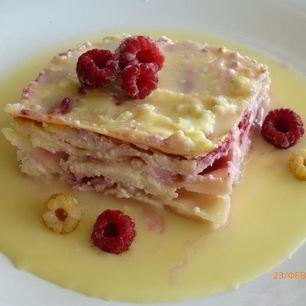 Рецепт Лазаний с творогом и малиной