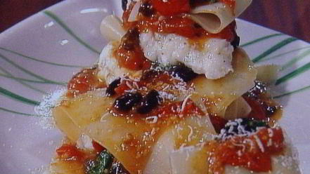 Рецепт рыбной лазанья с оливками