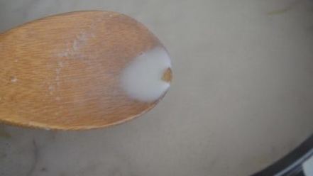 Рецепт черной пасты со сливочной форелью