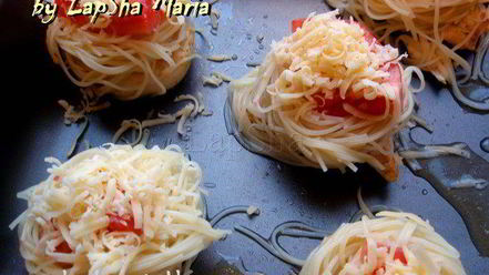 Рецепт гнезд из спагетти с куриным филе