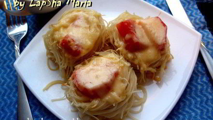 Рецепт гнезд из спагетти с куриным филе