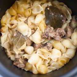 Рецепт Макарон в мультиварке с мясом