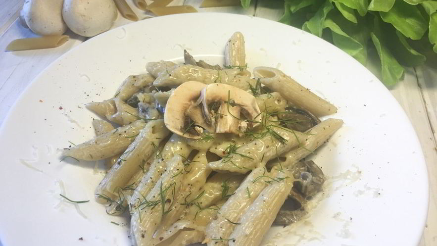 Рецепт пасты с чесноком и грибами