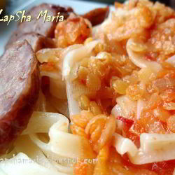 Рецепт Пасты с купатами под соусом из чечевицы