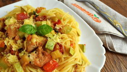 Рецепт Пасты с курицей и соусом песто