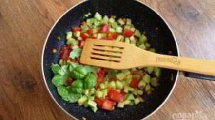 Рецепт пасты с курицей и соусом песто