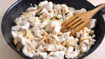 Рецепт пасты с курицей в сливочном соусе