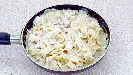 Рецепт пасты с рыбой в сливочном соусе