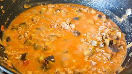 Рецепт пасты с соусом из курицы и баклажанов