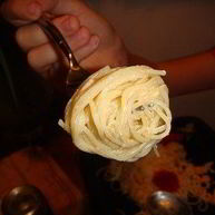 Рецепт Пасты с соусом из малосольного лосося