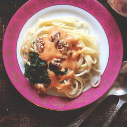 Рецепт Пасты со шпинатом и соусом из фасоли