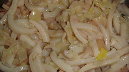 Рецепт сливочной пасты с кальмарами