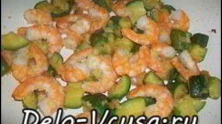 Рецепт спагетти с креветками и цукини