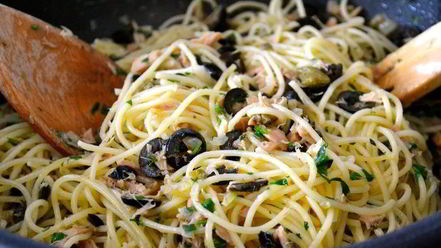 Рецепт спагетти с тунцом