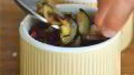 Рецепт тимбаллиней из спагетти с баклажанами и кедровыми орехами