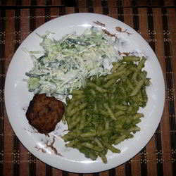 Рецепт Зеленой пасты со шпинатом, спаржей и козьим сыром