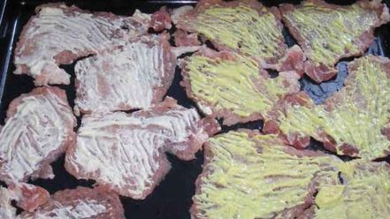 Рецепт ароматной свинины по-французски