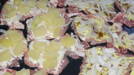 Рецепт ароматной свинины по-французски