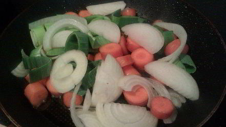 Рецепт модной говядины по-французски в пряном вине