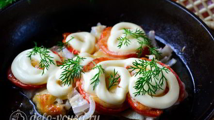 Рецепт мяса по-французски из свинины с помидорами