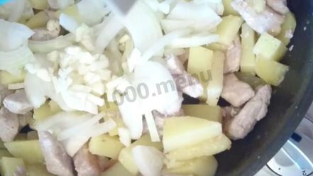 Рецепт мяса по-французски на сковороде с картошкой