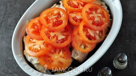 Рецепт мяса по-французски с грибами и помидорами