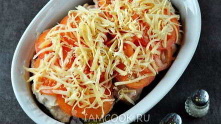 Рецепт мяса по-французски с грибами и помидорами