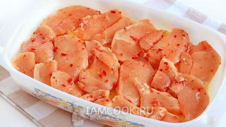 Рецепт мяса по-французски с курицей и картошкой