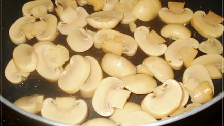 Рецепт мяса по-французски с шампиньонами