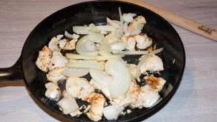 Рецепт мяса по-французски в сковороде