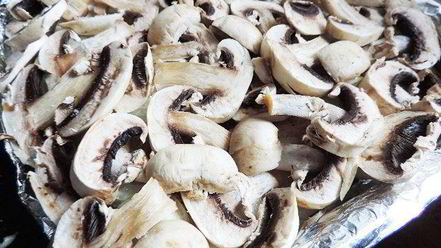 Рецепт запеченных куриных окорочка по-французски