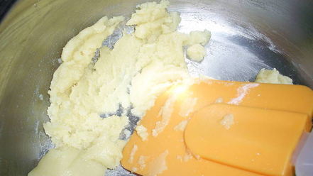 Рецепт запеченных куриных окорочка по-французски