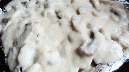 Рецепт запеченных куриных окорочка по-французски