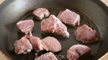 Рецепт баранины в горшочках с картошкой
